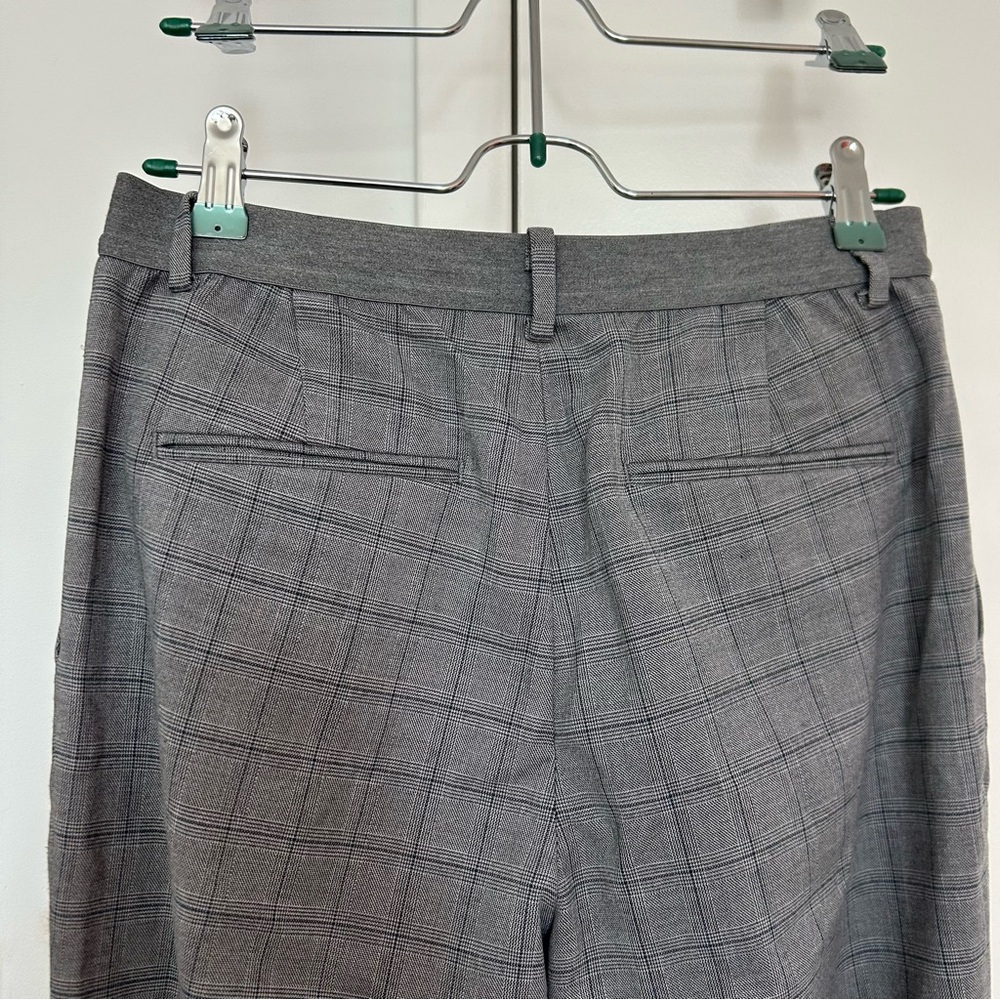 Uniqlo Grey High-Waist Glen Check Tapered Trousers - Picture 4 of 8